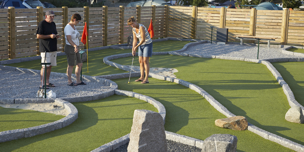 miniature-golf